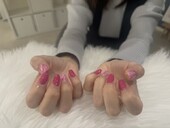 ハンド 定額デザイン 「ピンクのビビットカラーで南国旅行仕様！」|Nail Salon Linda