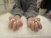 ハンド 定額デザイン 「ピンクホワイトカラーにハートがポイント！」|Nail Salon Linda