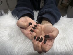 ハンド ワンカラー 「ブラウンワンカラーチョコっぽくてバレンタイン時期にぴったり！」|Nail Salon Linda