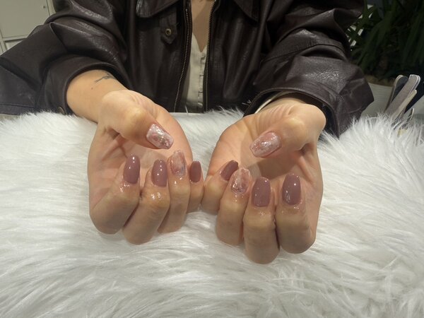 ハンド 定額デザイン 「ピンクのニュアンス感がかわいい！」|Nail Salon Linda