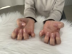 「ハンドケア＋クリアネイル」ハンドケアにクリア仕上げお手元が清潔感に溢れます！|Nail Salon Linda