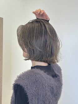 外はねボブ×ハイライトカラー