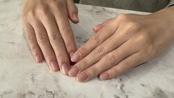 「ハンド ワンカラー」王道のスキンカラー|Nail Salon Linda