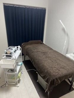 脱毛ベッド|癒しと脱毛サロン trillium