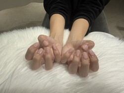 「ハンド ワンカラー」スキンカラーで上品に！　|Nail Salon Linda