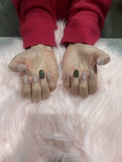 「ハンド 定額jデザイン」桜餅をイメージした色に変えたいという希望でした！|Nail Salon Linda