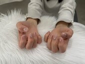 「ハンド 定額デザイン」 スキンカラーナチュラルパーツがポイント！|Nail Salon Linda
