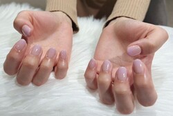 「フット グラデーション」パープルグラデで春先取り！|Nail Salon Linda