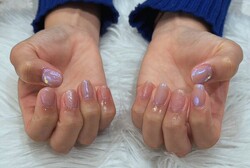 「ハンド 定額デザイン」ミラーカラーでつやつや春ネイル！|Nail Salon Linda