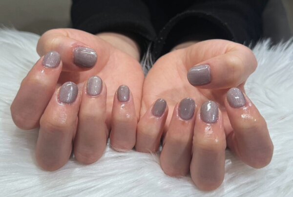 「ハンド マグネットワンカラー」 マグネットカラーでシックな仕上がりに！|Nail Salon Linda