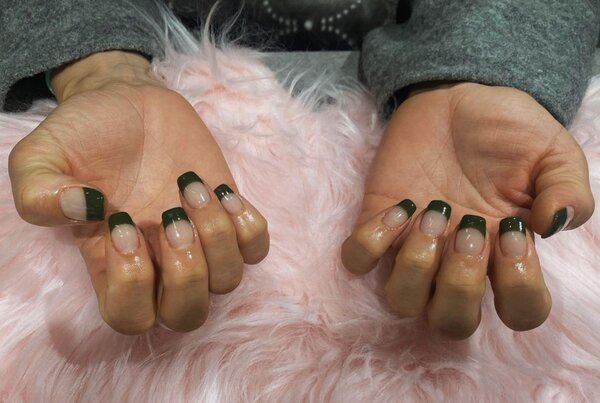 「ハンド フレンチワンカラー」幅広目の太めフレンチ！お好みの幅で調整できます！ ご相談ください！|Nail Salon Linda