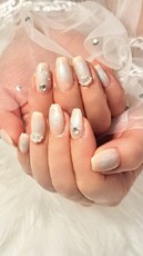 チークネイル|NAIL SALON Marie 銀座並木通り店