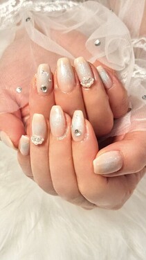 チークネイル|NAIL SALON Marie 銀座並木通り店