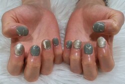 「ハンド 定額デザイン」和服にも合うようにカラーチェンジ！ TPOに合わせてカラーを変えるのも可愛いです！