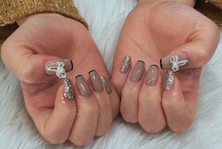 「ハンド 定額デザイン」カラー変更で大人っぽいデザインに！ 黒フレンチが素敵です^ ^|Nail Salon Linda