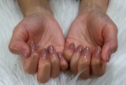 「ハンド ラメワンカラー」華やかなピンクラメ！ 春らしいおすすめのカラーです！