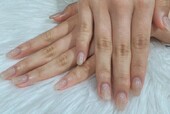 「ハンド ワンカラー」ワンカラーです！細かいラメのご用意ございますのでお試しください！|Nail Salon Linda