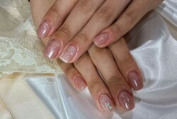 「ハンド 定額デザイン」定額デザインをピンクにカラーチェンジしたニュアンスネイル！ 可愛らしいお色味です！