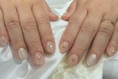 「ハンド 定額デザイン」シルバーとゴールドのハートが可愛い！|Nail Salon Linda