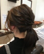 簡単アレンジハーフアップ|hair doctor Luz恵み野店