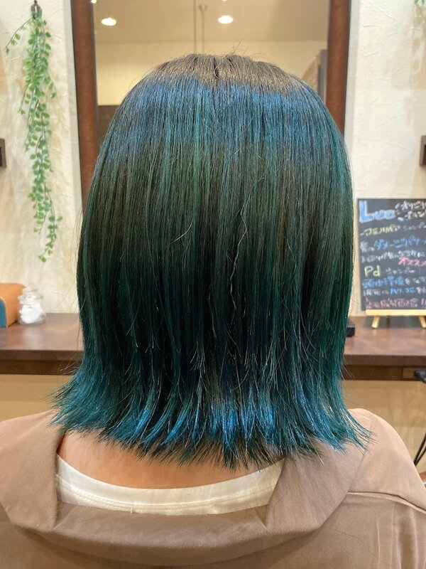 バレイヤージュ、ターコイズブルー|hair doctor Luz恵み野店