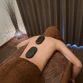 リンパケアホットストーンセラピー|Ahau:diet slimming salon