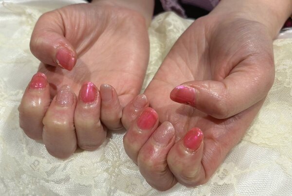 「ハンド 定額デザイン」お色味を春っぽいピンクに変更しました♪ さくらんぼカラーでとっても可愛いです^ ^|Nail Salon Linda