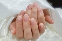 「ハンド グラデーション」ナチュラルなカラーなのでお仕事で華美なネイルができない方やオフィスネイルにおすすめです！