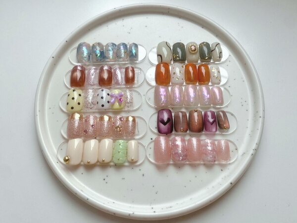 2025年夏ネイル「ライトコース」|Nail Salon Linda