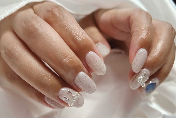 「ハンド 定額デザイン」定額デザインたくさん用意していますのでお好みのデザインをサロンでお選びください、カラー変更可能！|Nail Salon Linda