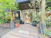 入口〜受付|Friend vividhair