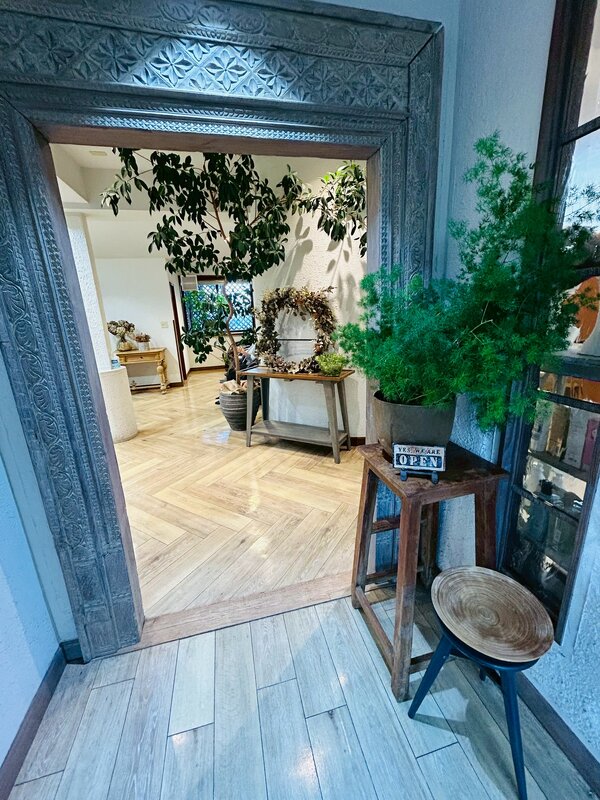 入口〜受付|Friend vividhair