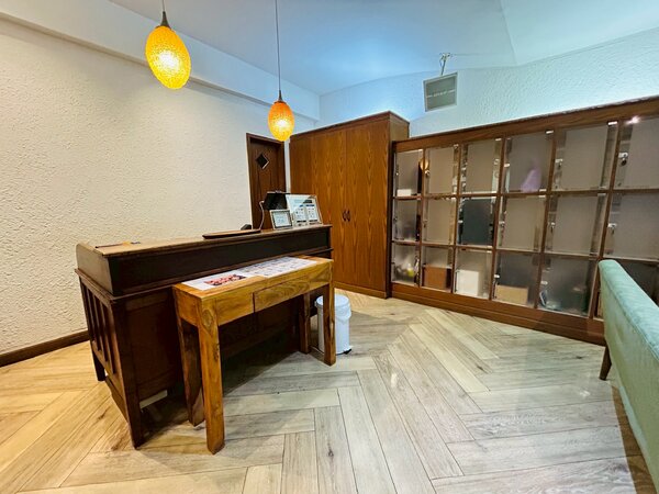 入口〜受付|Friend vividhair