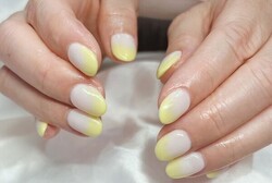 「ハンド グラデーション」黄色で夏らしく！|Nail Salon Linda