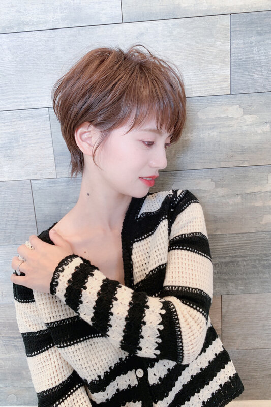 前髪ありツヤ髪小顔耳かけショートボブヘア|Hair Make TOP SHAPE