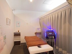お部屋にご案内|Beautysalon REFLET