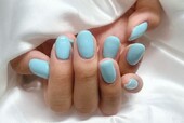 「ハンド ワンカラー」水色のカラーがとても夏らしくてお似合いです♪ 夏は青や水色大人気です！ぜひお試しください！|Nail Salon Linda