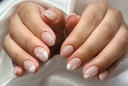 「ハンド 定額デザイン海辺の砂のようなつぶつぶ感のあるカラーとニュアンスで夏ネイル|Nail Salon Linda