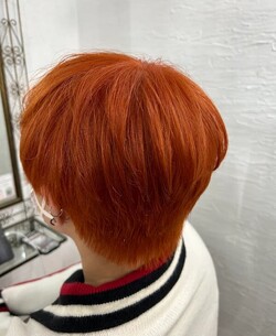 ビビッドオレンジ×柔らかショート|motenas at Beppin's