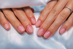 「ハンド グラデーション」超ナチュラルスキンカラーをグラデーションに！|Nail Salon Linda