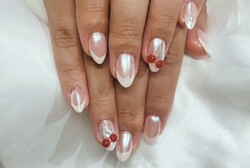 「ハンド ミドルコース」持ち込みデザインのフレンチネイル|Nail Salon Linda