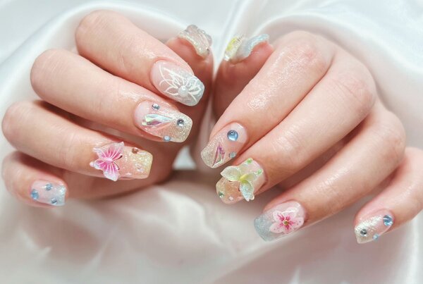 「ハンド ミドルコース」ミドルコース画像持ち込みです！ 似合う、可愛いを提案します|Nail Salon Linda