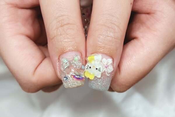 「ハンド ミドルコース」ミドルコース画像持ち込みです！ 似合う、可愛いを提案します|Nail Salon Linda