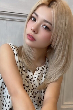 ハイトーンカラーホワイトミルクティー・シナモンベージュ|Hair Make TOP SHAPE