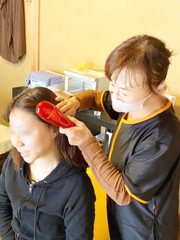 スカルプ・リフトアップ|BellaVita (ベラ・ヴィータ）