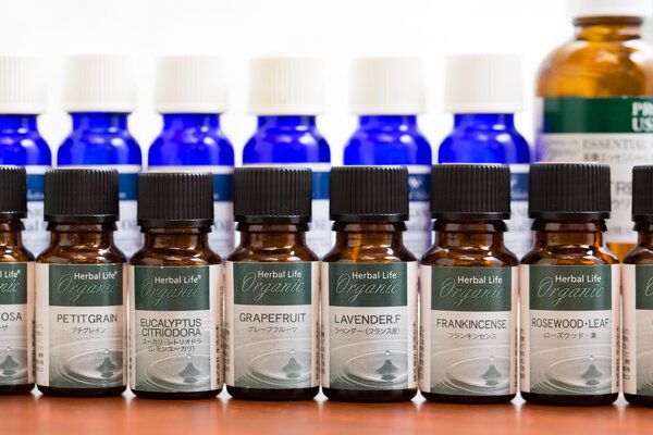 オーガニックエッセンシャルオイル|アロマサロンTwilight