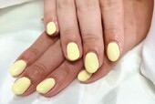 「ハンド ワンカラー」バターカラーは夏も人気です！ クリーミーなカラーが可愛い^ ^|Nail Salon Linda