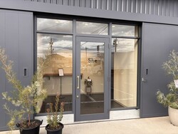 外観②|大人の女性のヘアサロンShe 浜松三方原店