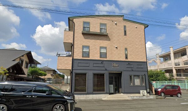 外観①|大人の女性のヘアサロンShe 浜松大平台店