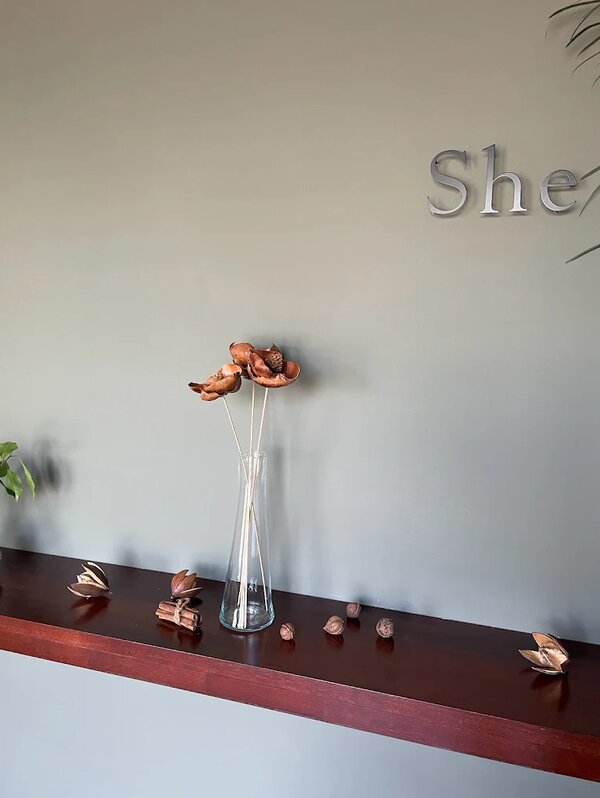 内観①|大人の女性のヘアサロンShe 東橋良店